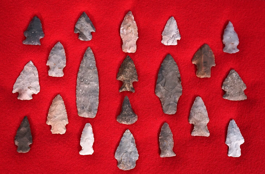 Authentic Woodland & Archaic Period Arrowheads & Spear Point Artifacts